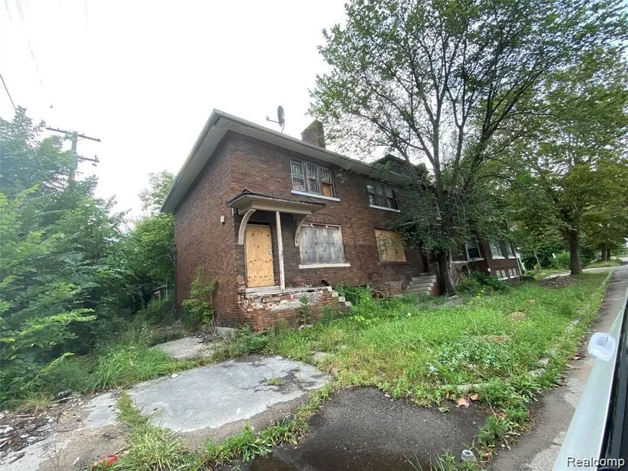 9031 LAWTON ST, Detroit, MI 48206 - #2