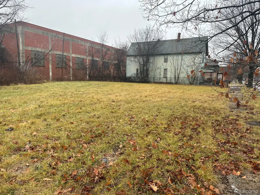3173 CONCORD ST, Detroit, MI 48207 - #3