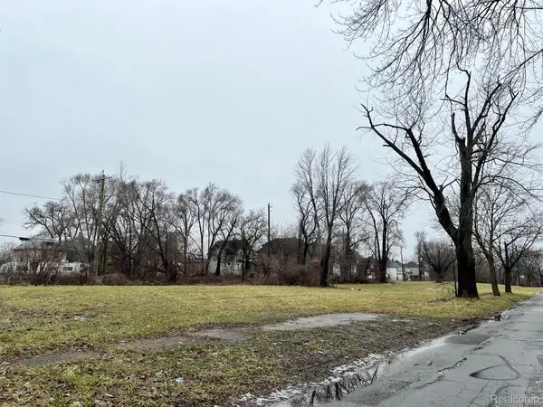 3021 BEALS ST, Detroit, MI 48214