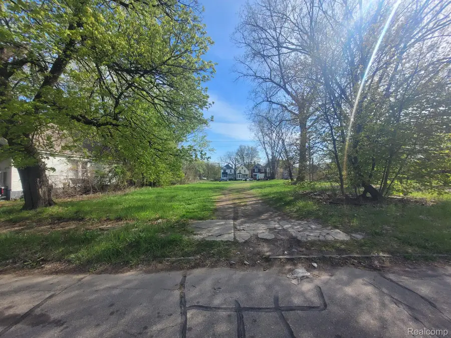 3432 BEALS ST, Detroit, MI 48214 - #3