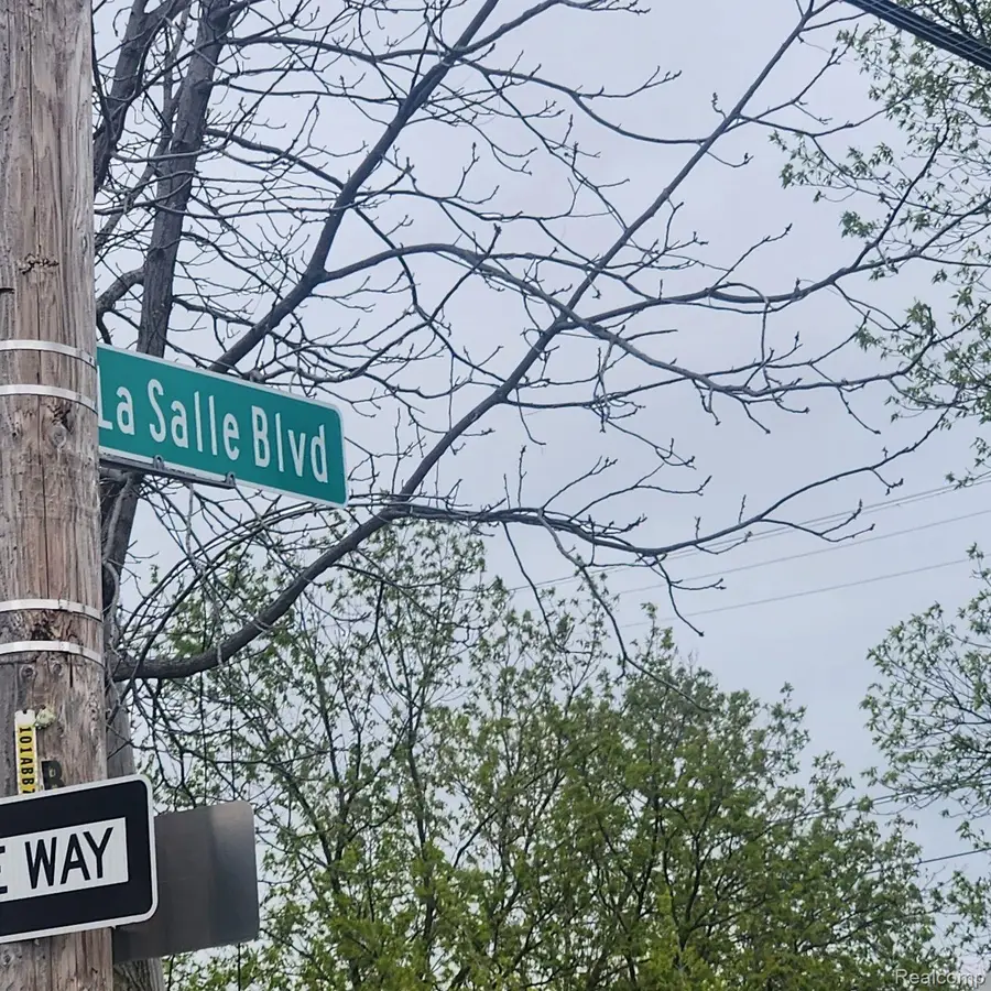 11845 LA SALLE BLVD, Detroit, MI 48206 - #3