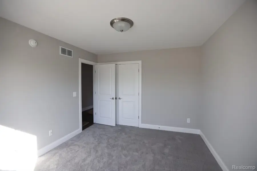 1012  Camellia CIR 48 20, Howell, MI 48843 - #3