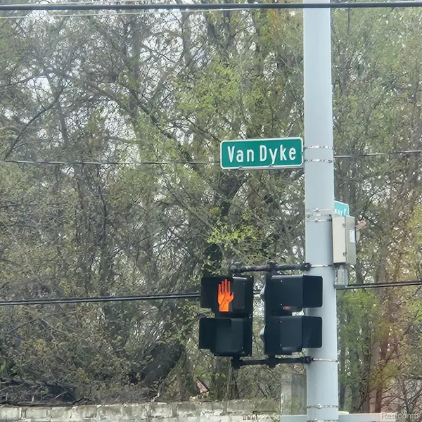 2489 VAN DYKE ST, Detroit, MI 48214