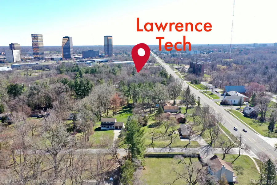 25160 LAHSER RD, Southfield, MI 48033 - #3