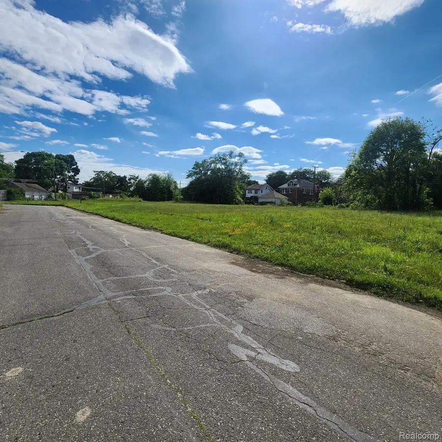 5040 FERNWOOD ST, Detroit, MI 48204 - #3