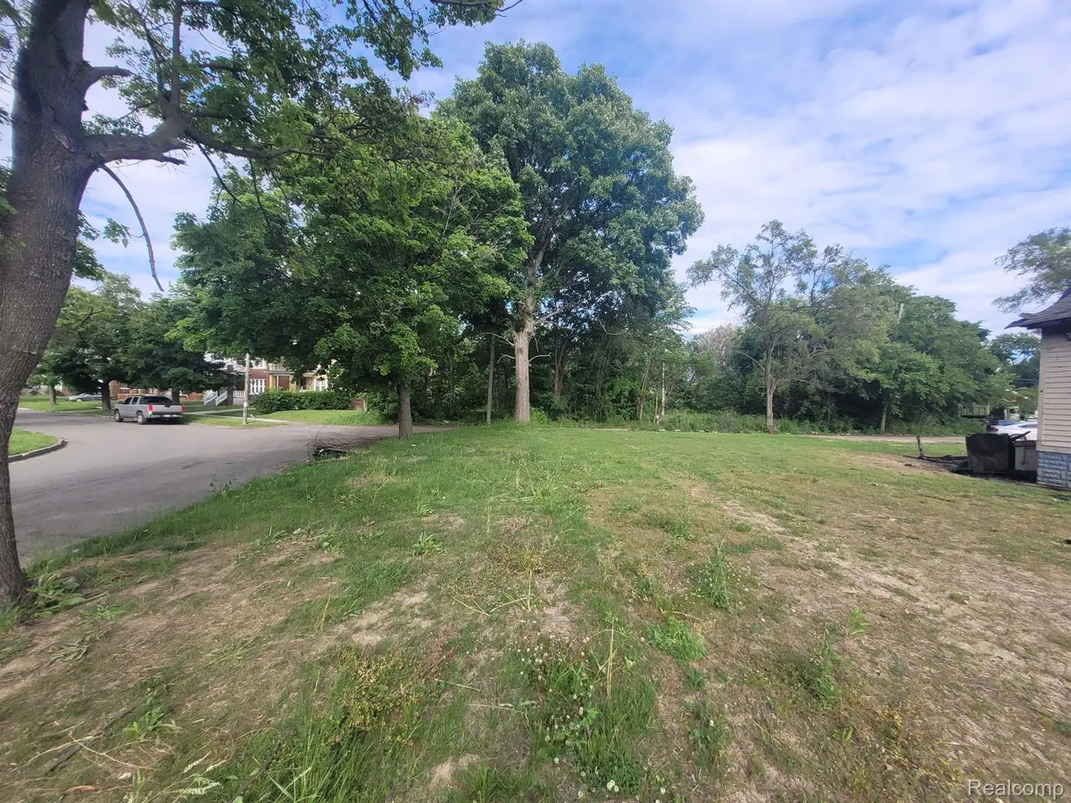 5585 RIDGEWOOD ST, Detroit, MI 48204 - #1