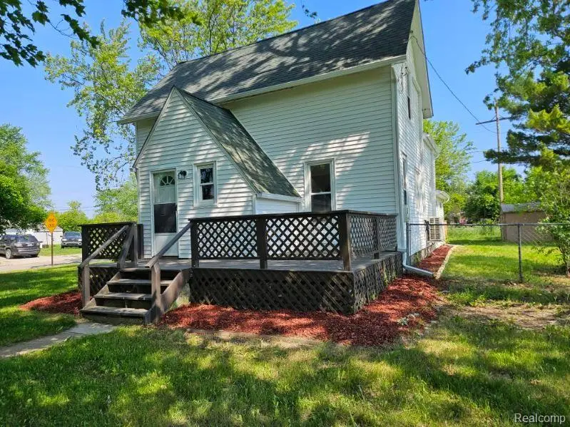 411 LYTLE AVE, Harbor Beach, MI 48441 - #3