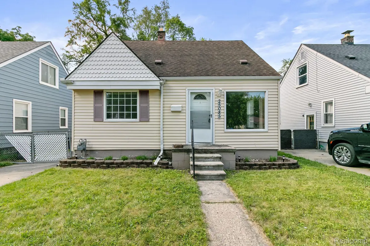 25085 COLGATE ST, Dearborn Heights, MI 48125 - #1