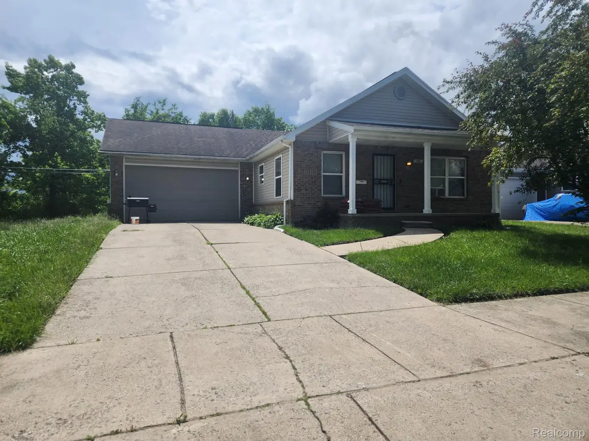 183 E SAVANNAH ST, Detroit, MI 48203 - #1