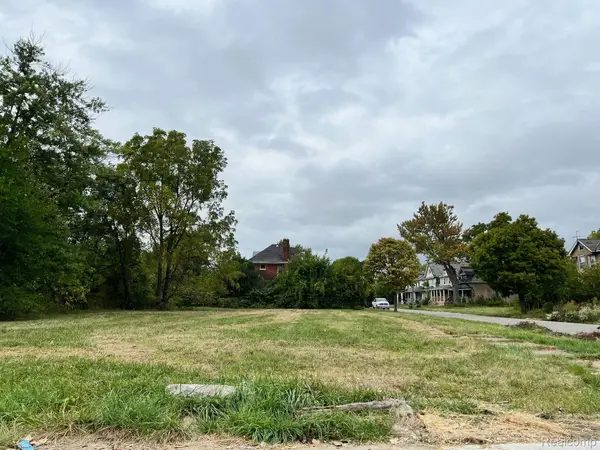 2018 MCGRAW ST, Detroit, MI 48208