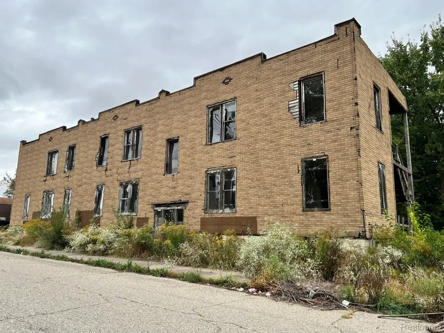 5700 TOWNSEND ST, Detroit, MI 48213 - #2