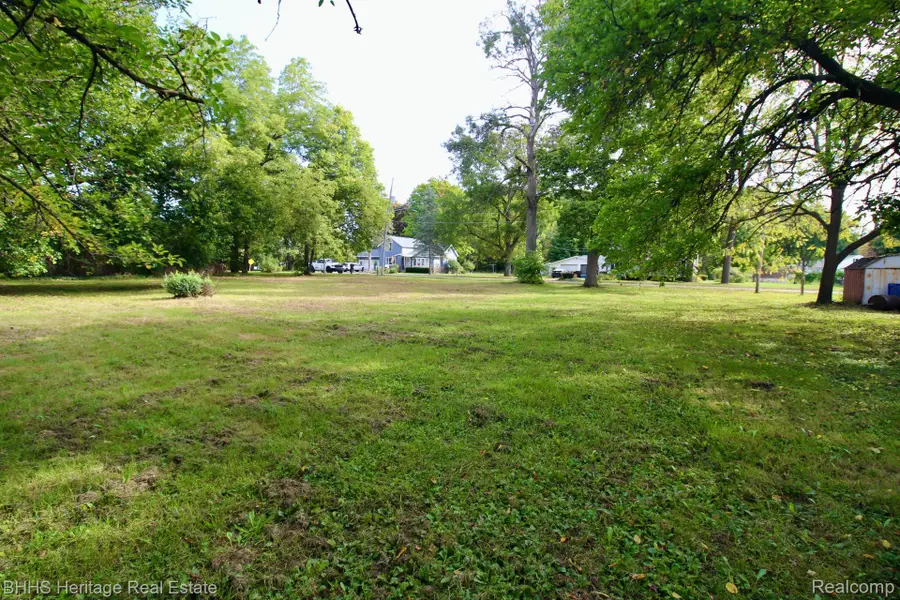 119 ANDRES ST, Chesaning, MI 48616 - #3