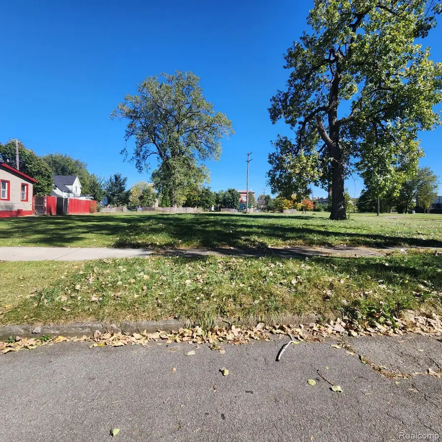 2700 HURON ST, Detroit, MI 48216 - #3