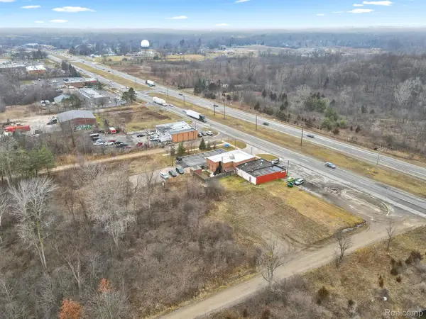 43415 MICHIGAN AVE, Canton, MI 48188