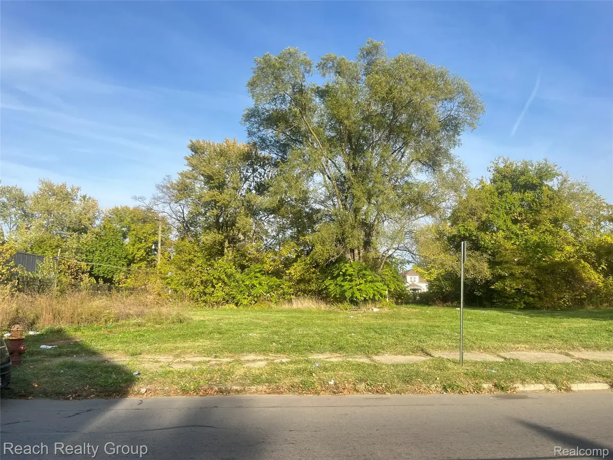 4814 CADILLAC BLVD, Detroit, MI 48214 - #1