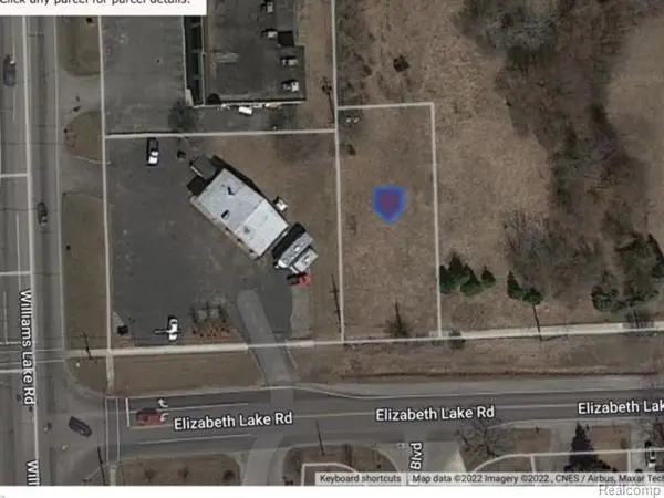 000 Elizabeth Lake  RD, Waterford, MI 48327