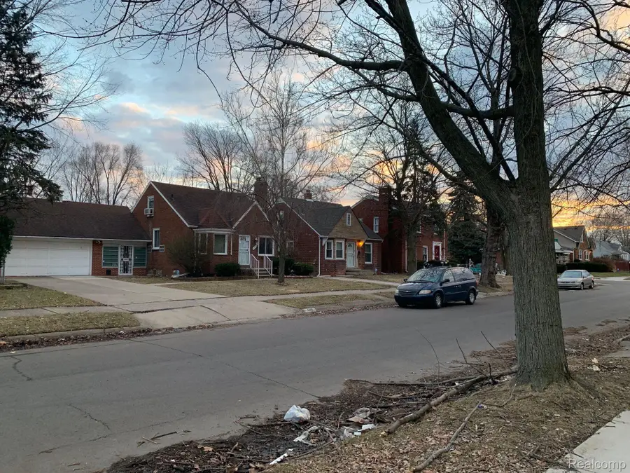 15825 BRINGARD DR, Detroit, MI 48205 - #3