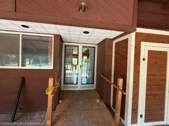 8899 DWYER RD, Howell, MI 48855 - #3