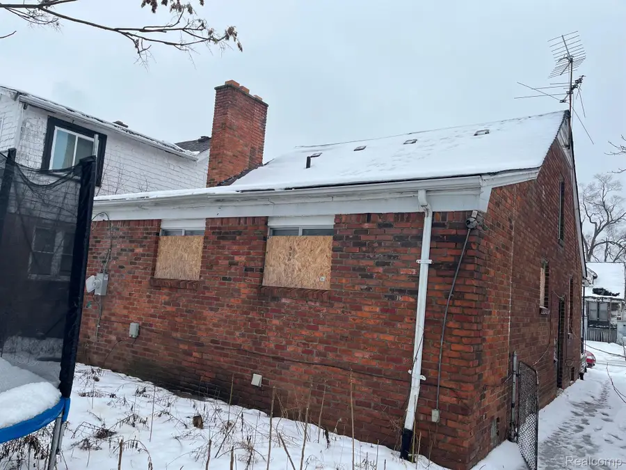 18423 NORWOOD ST, Detroit, MI 48234 - #2