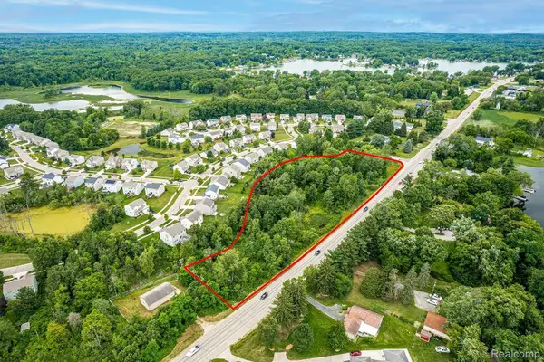 2436 Ortonville RD, Ortonville, MI 48462