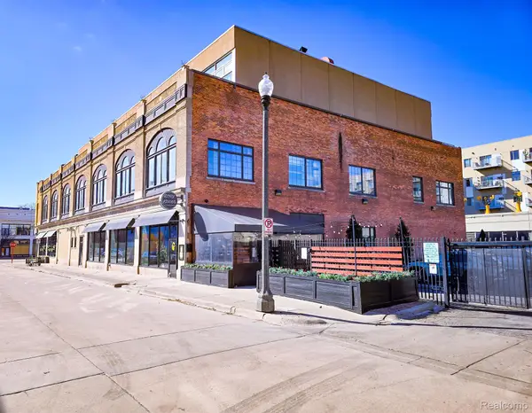 3100  WOODWARD AVE #205, Detroit, MI 48201