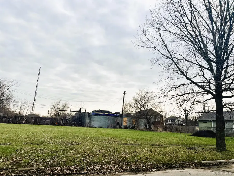 4454 15TH ST, Detroit, MI 48208 - #3