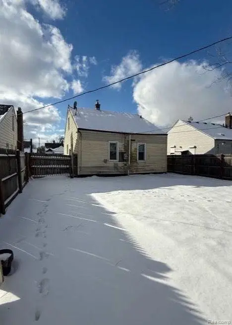 11660 HUBBELL ST, Detroit, MI 48227 - #2