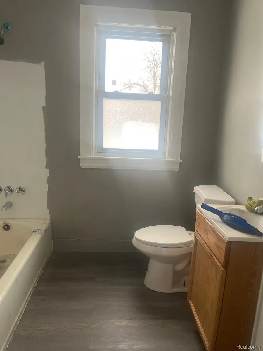 5322 JOY RD, Detroit, MI 48204 - #3