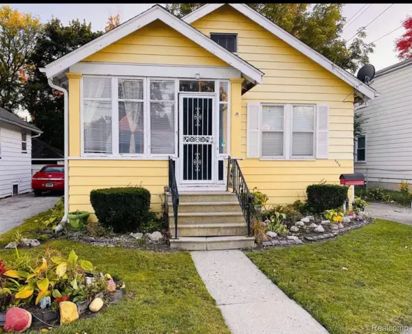 2015 W GENESEE AVE, Saginaw, MI 48602