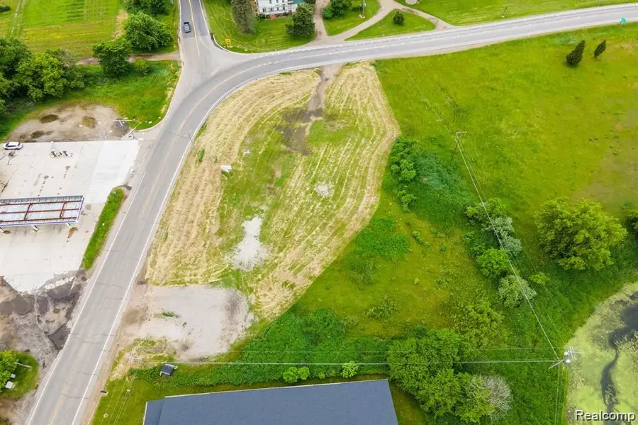 630 W MAIN ST, Stockbridge, MI 49285 - #2