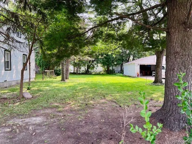 22106 DONALD AVE, Eastpointe, MI 48021 - #3