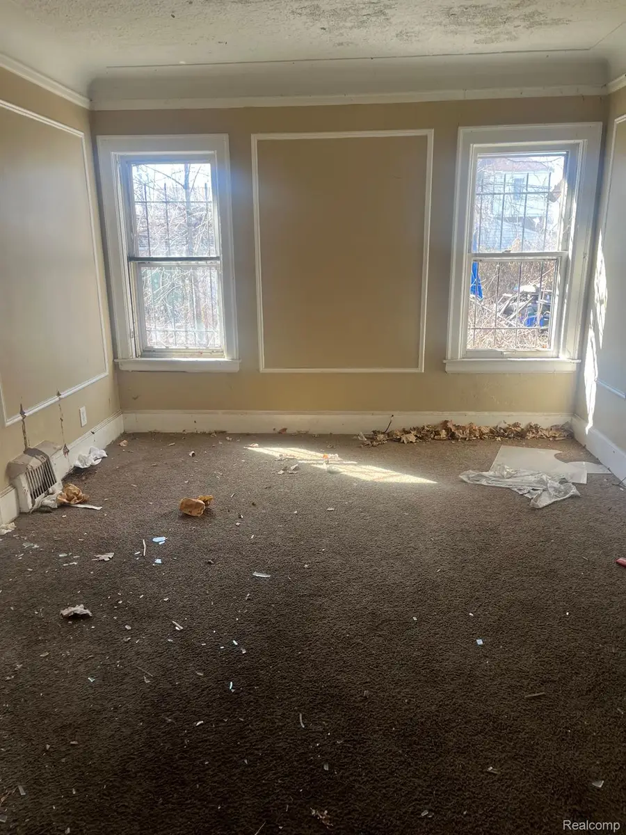 8833 MANOR ST, Detroit, MI 48204 - #3