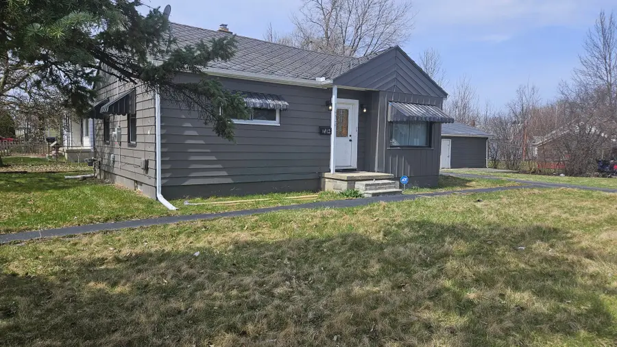 1412 S BALLENGER HIWY, Flint, MI 48532 - #2