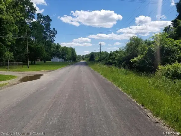 VACANAT WAHRMAN, Romulus, MI 48174