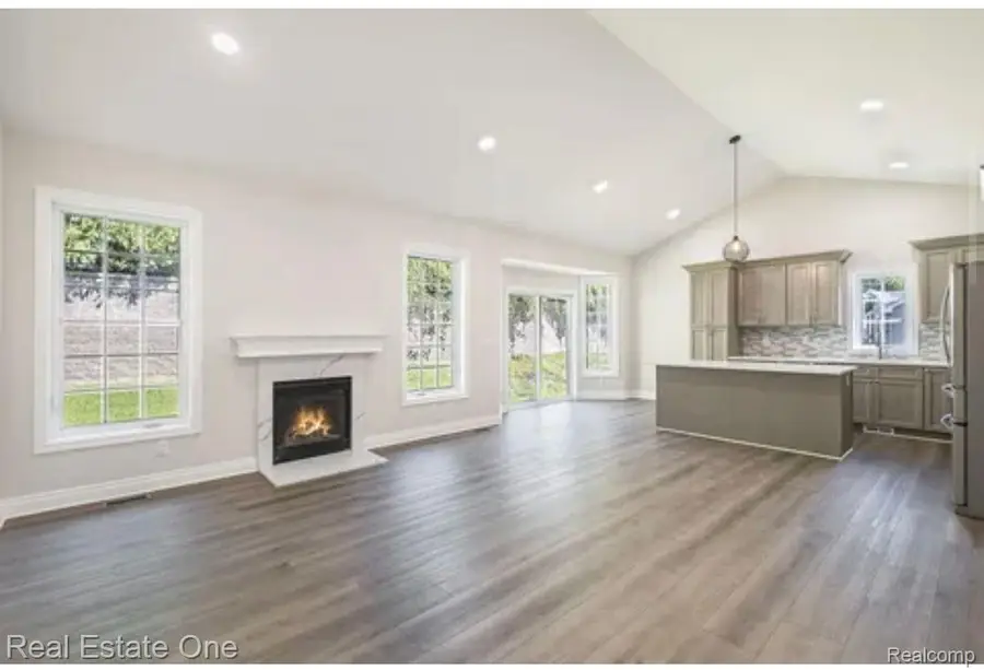 12280 WORTHINGTON, Grand Blanc, MI 48439 - #2