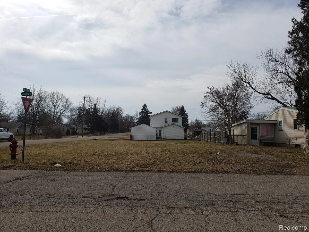 00 SLOAN HTS, Grand Blanc, MI 48507 - #1