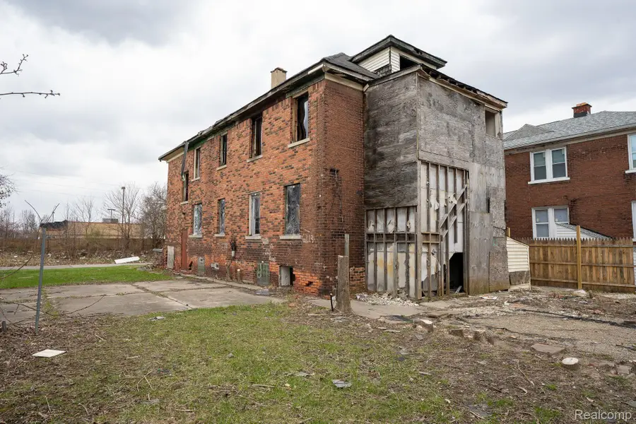 2224 ANDERDON ST, Detroit, MI 48215 - #3