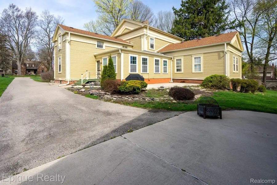117 Bradley ST, Romeo, MI 48065 - #3