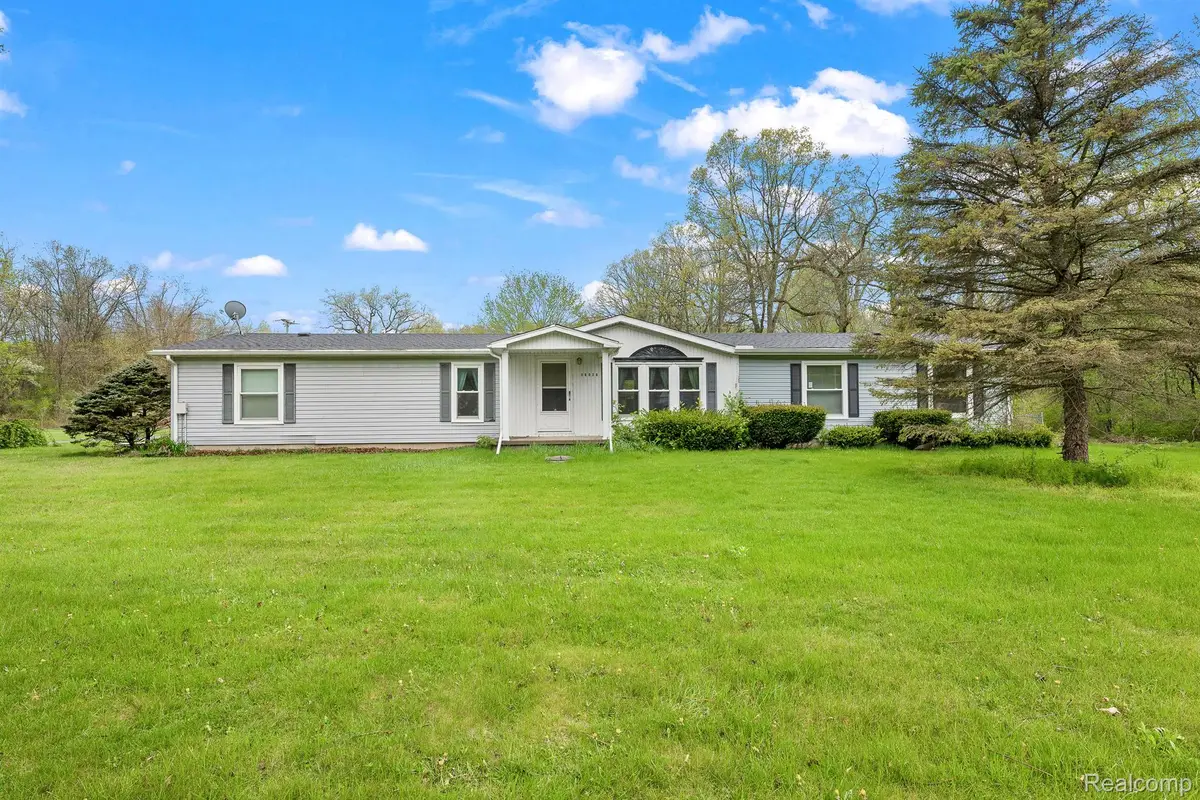 19074 SUMPTER RD, Belleville, MI 48111 - #1