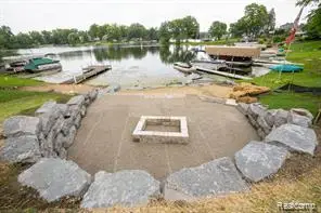 10418 KING RD, Davisburg, MI 48350 - #2