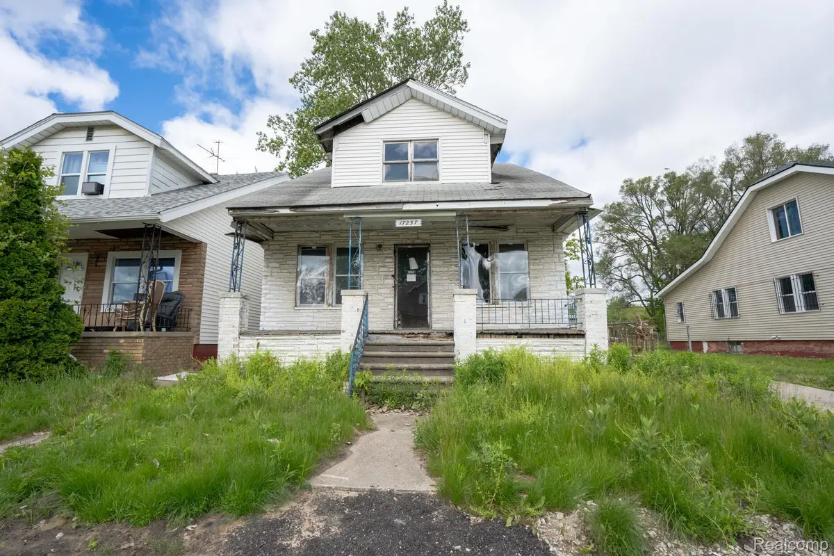 17257 MOENART ST, Hamtramck, MI 48212 - #1