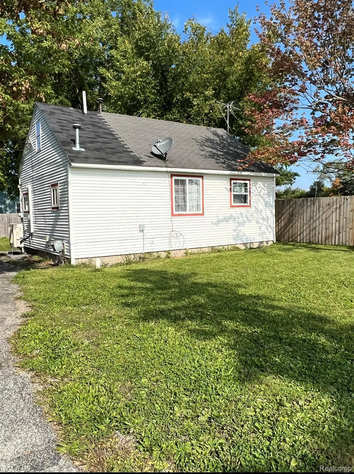2221 Salt Street, Saginaw, MI 48602 - #1