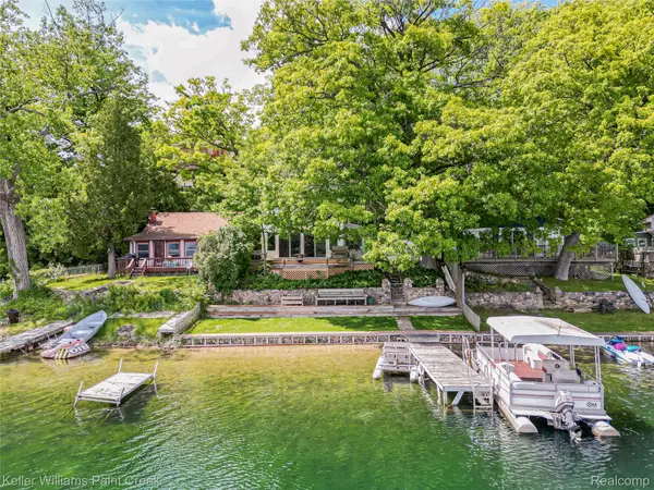 227 Ora Road, Oxford, MI 48371