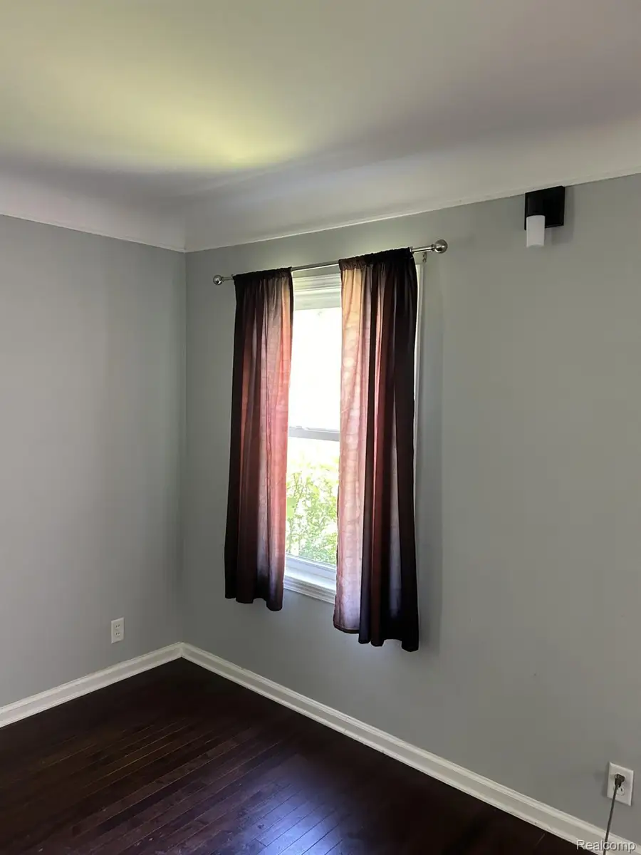 25587 Ivanhoe, Redford, MI 48239 - #2