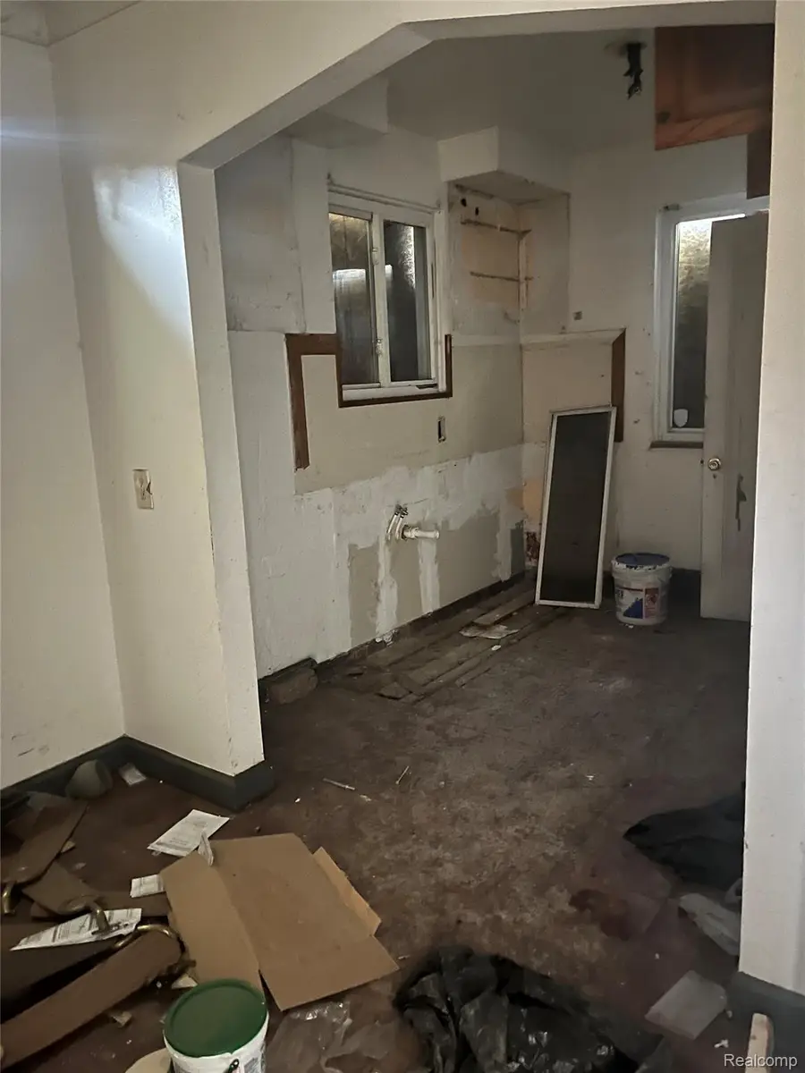 9803 Nottingham Road, Detroit, MI 48224 - #3