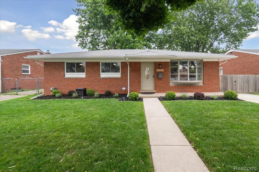 27260 Norma Drive, Warren, MI 48093 - #3