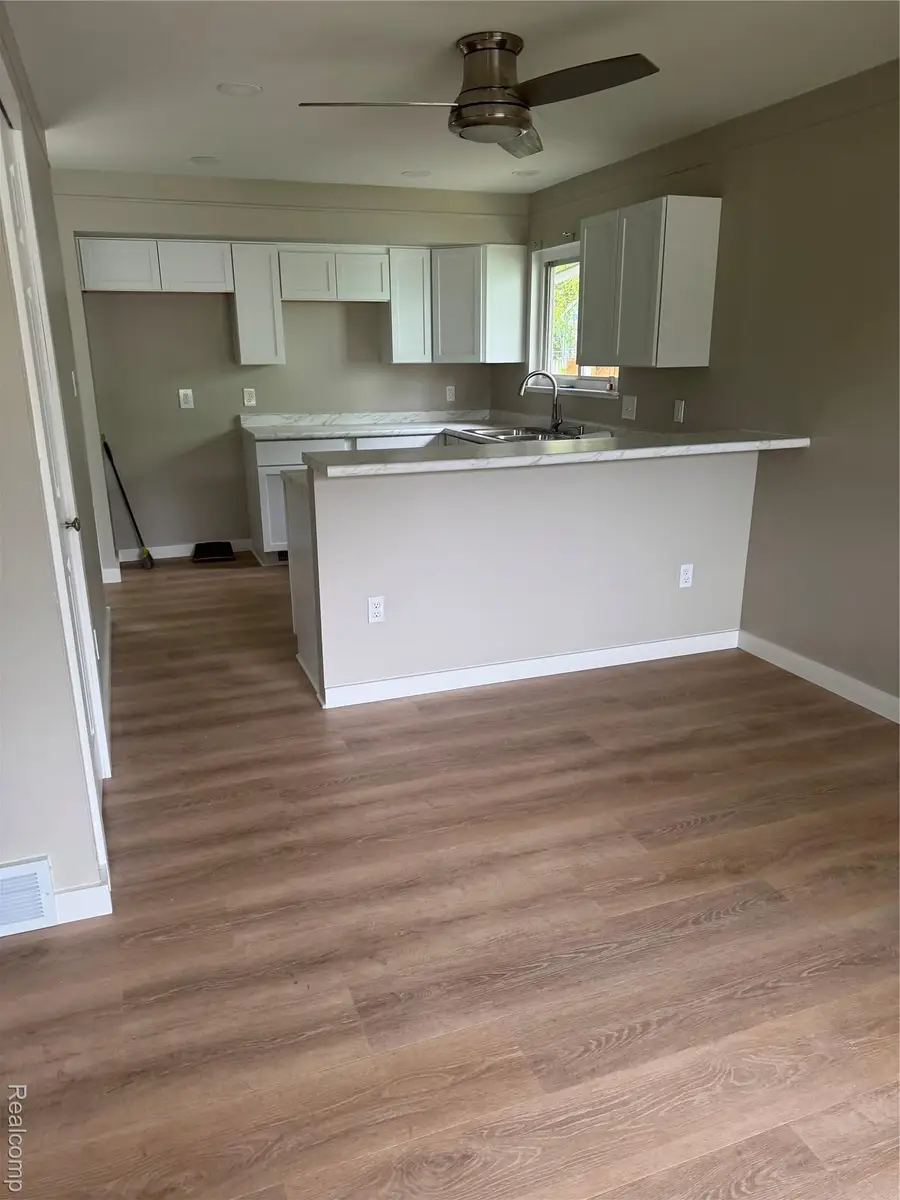 4227 Crooks Road, Royal Oak, MI 48073 - #3