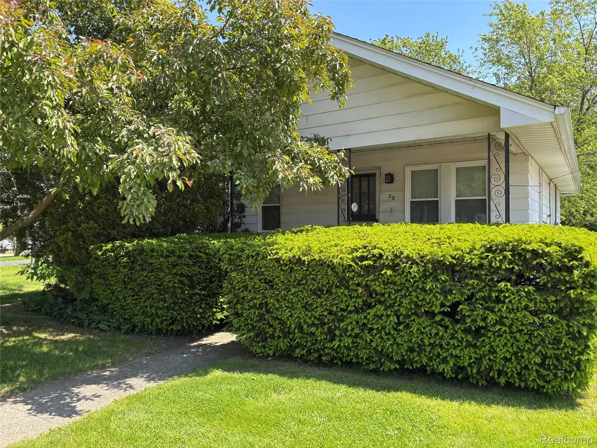 28 Lincoln Street, Oxford, MI 48371 - #1