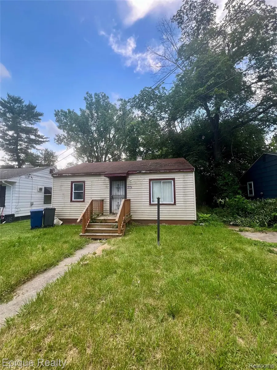 1218 E Piper Avenue, Flint, MI 48505 - #3