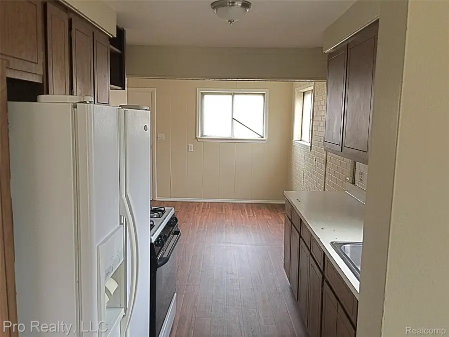 724 Clair Street, Inkster, MI 48141 - #3